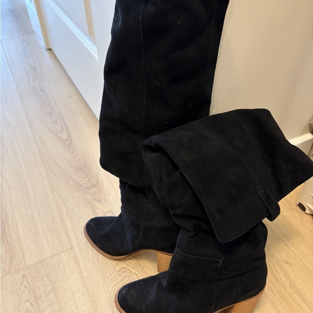 Mi.iM Black Over the Knee Boots with Slouchy Design